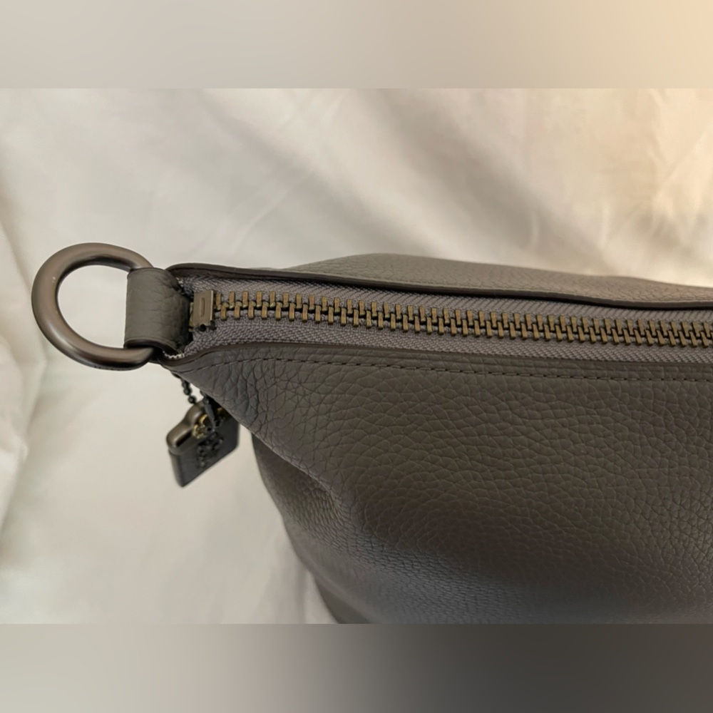 Coach Duffle With Rivets - Picture 12 of 12